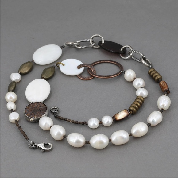 Silpada Vintage Freshwater Pearl Abalone
Howlite Bead and Bronze Necklace - Picture 1 of 6
